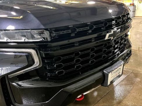 Used 2023 Chevrolet Tahoe Z71 w/ Z71 Off-Road Package image 10