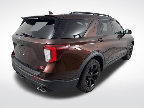 Used 2020 Ford Explorer ST w/ ST Street Pack image 3