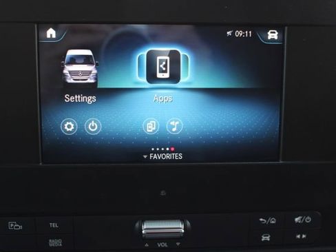Used 2023 Mercedes-Benz Sprinter 2500 image 15