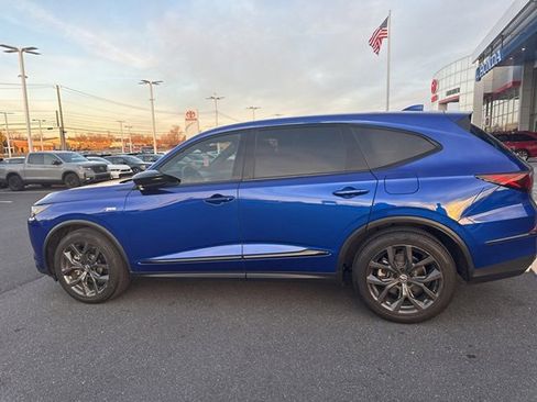 Used 2023 Acura MDX A-Spec image 2