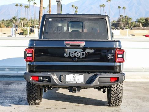 New 2026 Jeep Gladiator Willys image 8