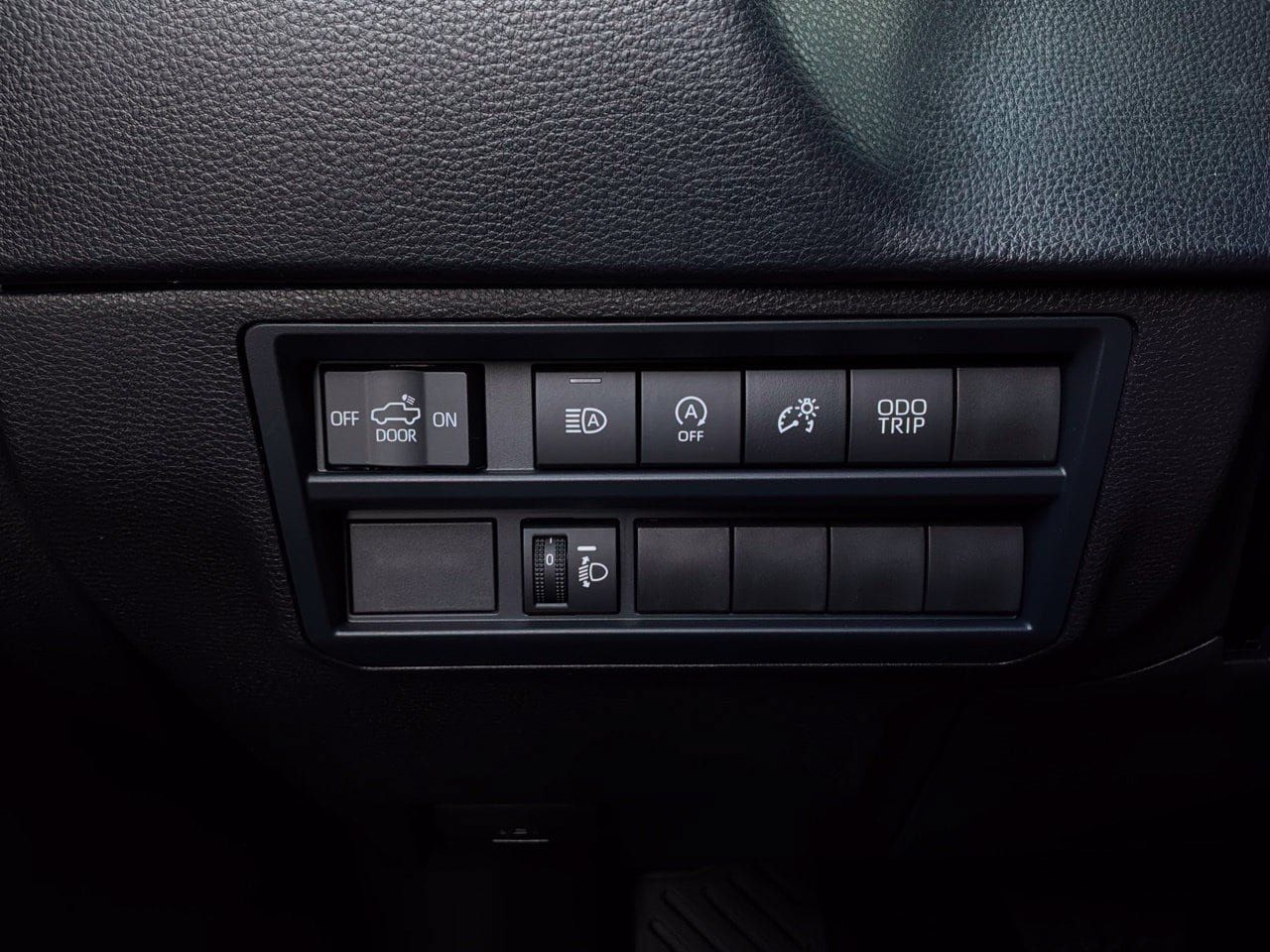 Used 2025 Toyota Tundra SR5 AWD/4WD image 24