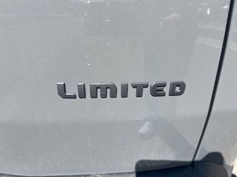 New 2026 Jeep Cherokee Limited image 11