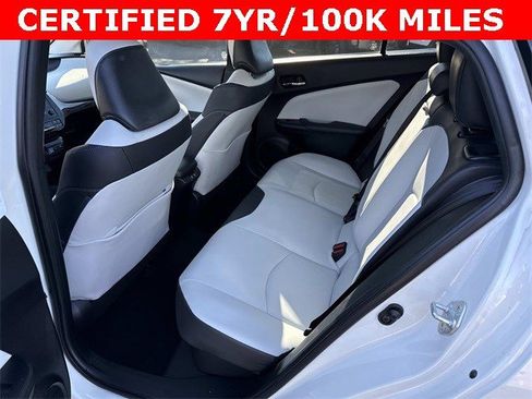 Used 2019 Toyota Prius XLE image 16