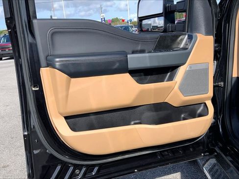 Certified 2022 Ford F150 XLT w/ Equipment Group 302A High image 20