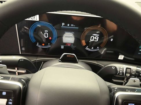 New 2026 Hyundai Santa Fe SEL FWD image 16