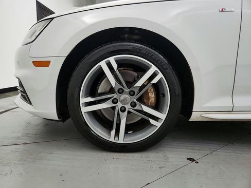 Used 2018 Audi A4 2.0T Premium Plus w/ Premium Plus Package AWD/4WD image 32