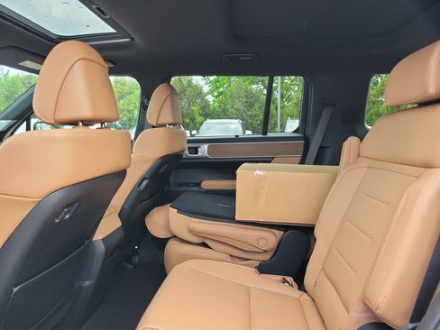 New 2026 Hyundai Santa Fe Limited AWD/4WD image 11