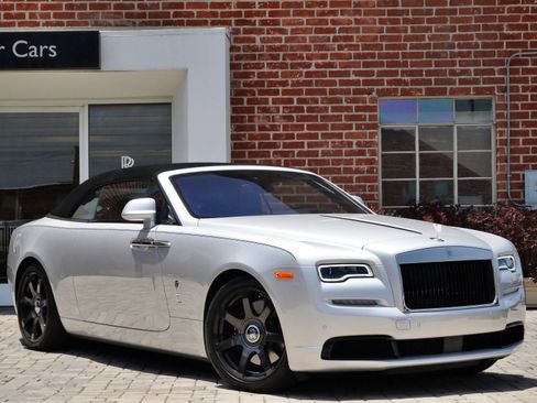 Certified 2021 Rolls-Royce Dawn RWD image 18