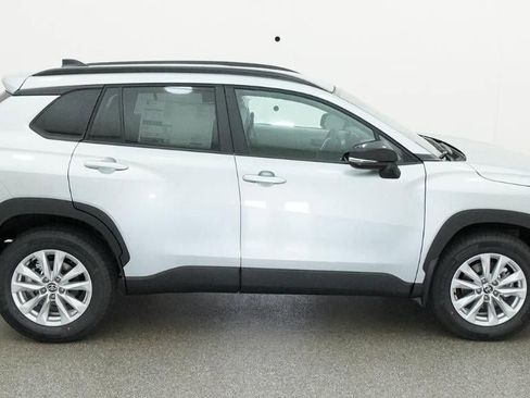 New 2026 Toyota Corolla Cross LE image 11