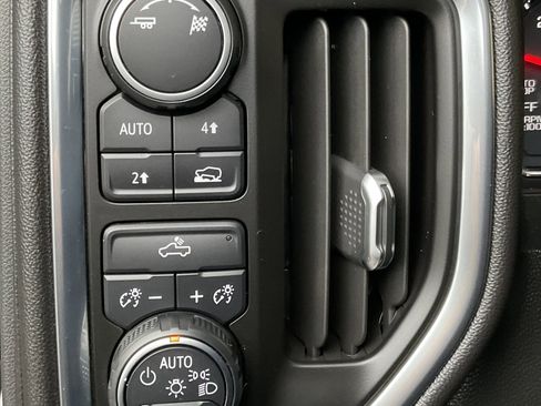 Used 2019 Chevrolet Silverado 1500 LT w/ All-Star Edition image 26