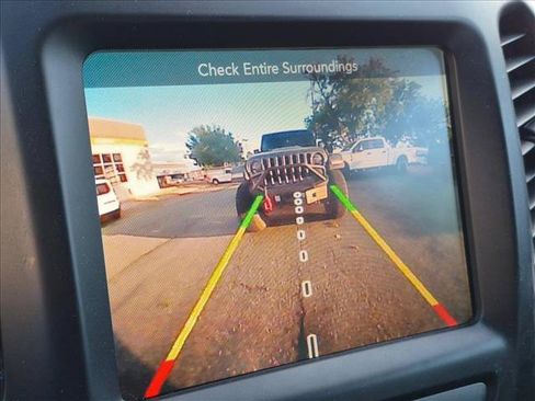 Used 2016 Jeep Cherokee Limited AWD/4WD image 13