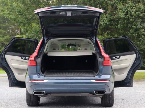 Used 2020 Volvo XC60 T5 Inscription w/ Protection Package Premier AWD/4WD image 5
