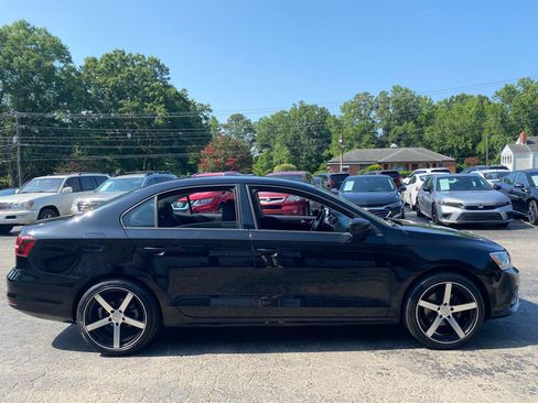 Used 2016 Volkswagen Jetta S FWD image 4
