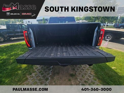 Used 2024 GMC Sierra 2500 Denali w/ Denali Reserve Package AWD/4WD image 22