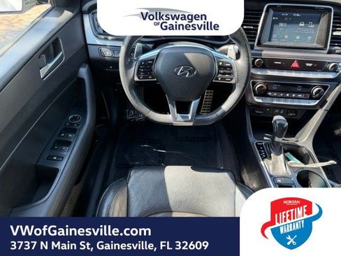 Used 2018 Hyundai Sonata Sport w/ Tech Package 05 FWD image 15