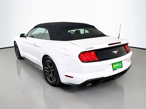 Used 2018 Ford Mustang Premium image 7