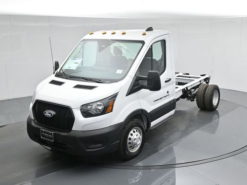 New 2026 Ford Transit 350 RWD image 28