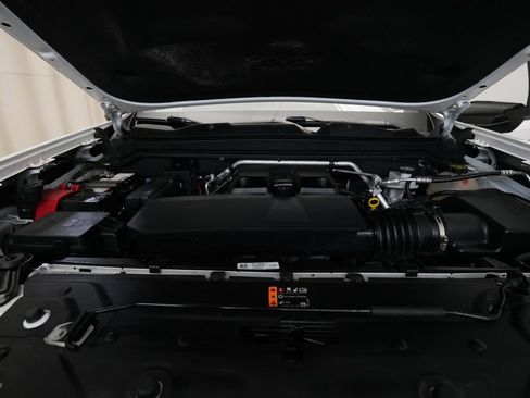 Used 2023 Chevrolet Colorado ZR2 w/ Desert Boss Special Edition AWD/4WD image 3