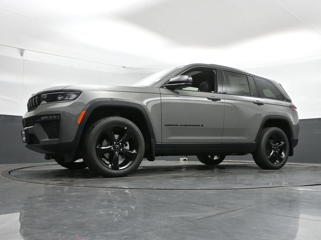 New 2027 Jeep Grand Cherokee Limited w/ Limited Altitude Package AWD/4WD image 47