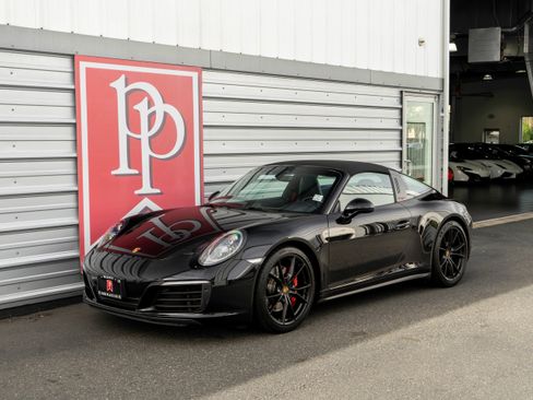 Used 2018 Porsche 911 Targa 4S image 35