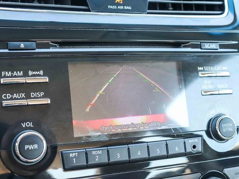 Used 2013 Nissan Altima 2.5 SV FWD image 29