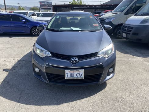 Used 2015 Toyota Corolla S image 3