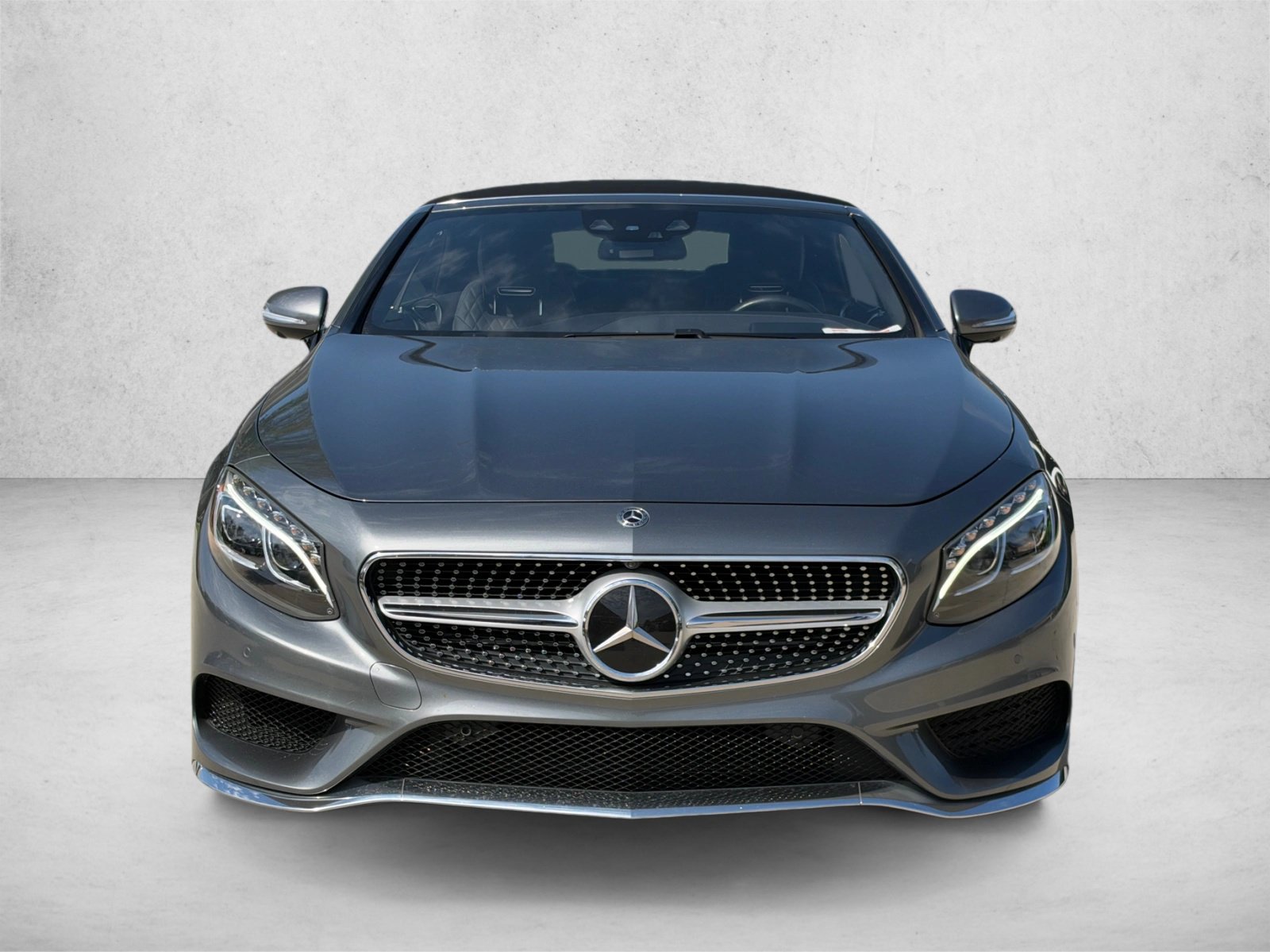 Used 2017 Mercedes-Benz S 550 Cabriolet image 2