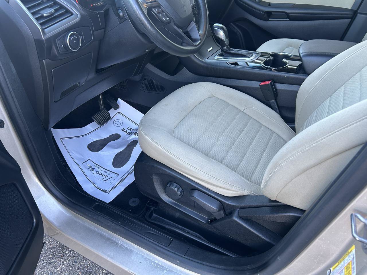 Used 2018 Ford Edge SE AWD/4WD image 10