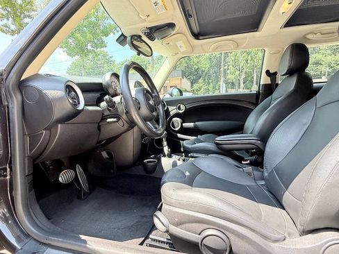 Used 2013 MINI Cooper S FWD image 32