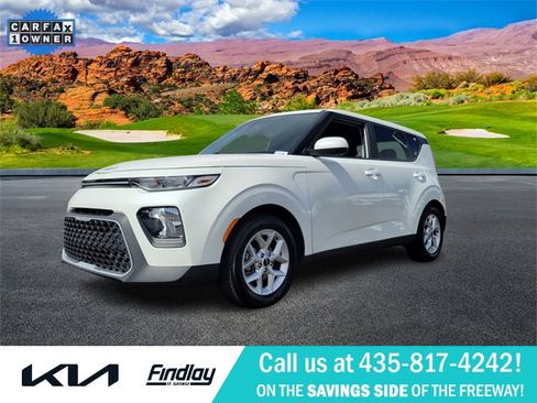 Certified 2022 Kia Soul LX w/ Technology Package image 1