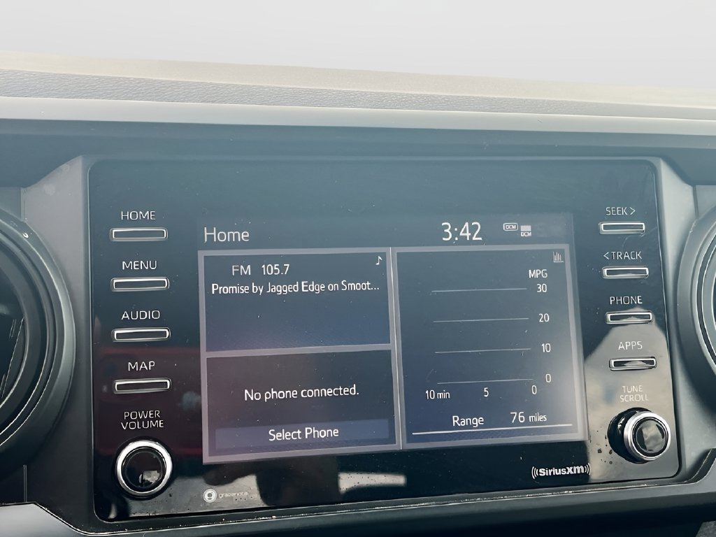 Used 2022 Toyota Tacoma SR AWD/4WD image 14