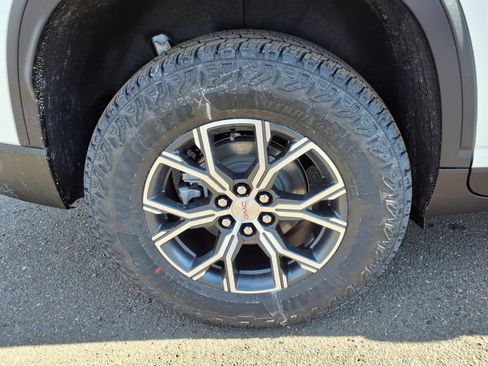 New 2025 GMC Acadia AT4 w/ LPO, All-Weather Package image 6