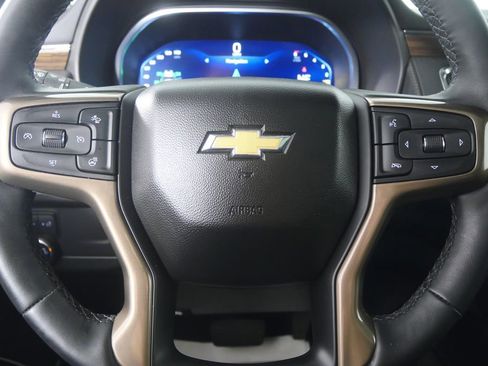 Used 2023 Chevrolet Tahoe High Country AWD/4WD image 19