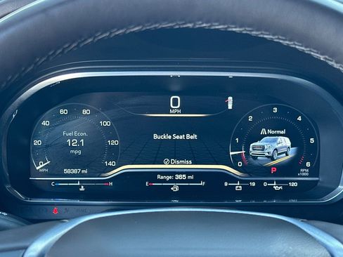 Used 2023 GMC Yukon SLT image 30