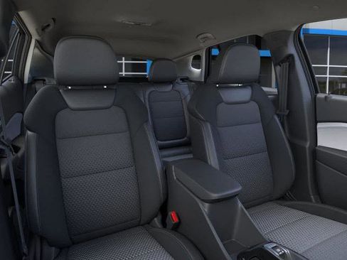 New 2025 Chevrolet Trax LT w/ LT Convenience Package image 16