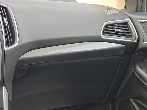 Used 2024 Ford Edge SEL image 28