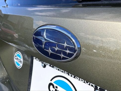 Certified 2023 Subaru Forester Limited image 29