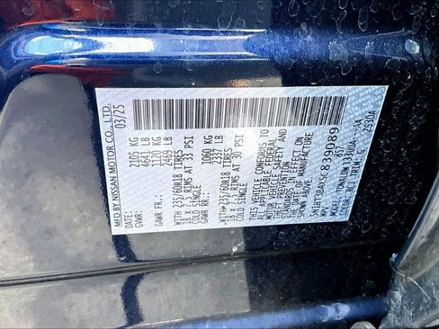 Used 2025 Nissan Rogue SV FWD image 21
