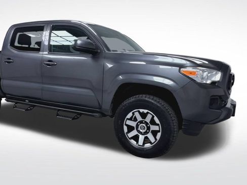 Used 2021 Toyota Tacoma SR AWD/4WD image 2