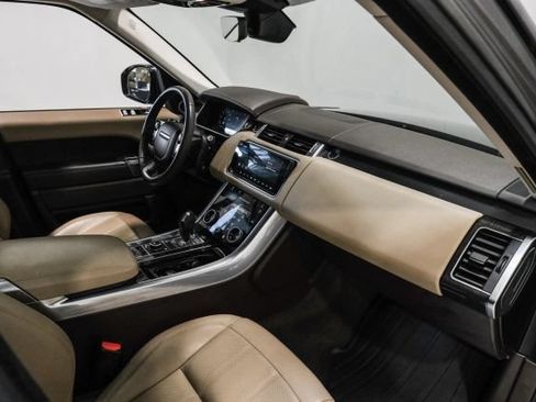 Used 2019 Land Rover Range Rover Sport HSE AWD/4WD image 14