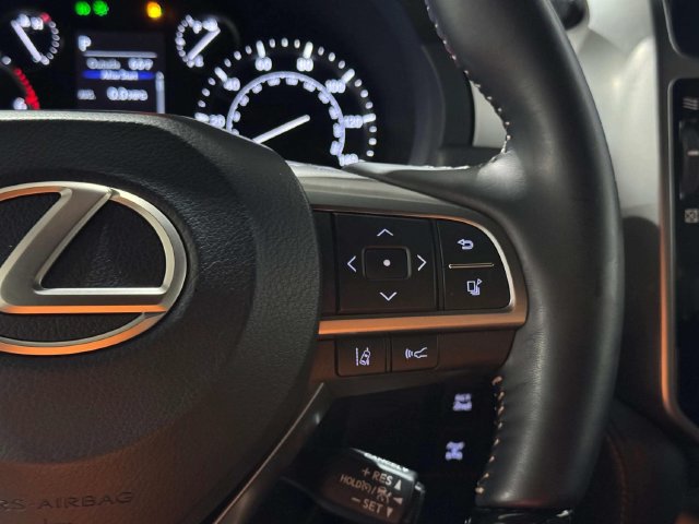 Certified 2023 Lexus GX 460 Premium w/ Premium Plus Package AWD/4WD image 16