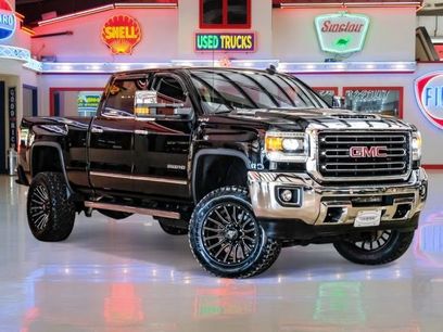 Used 2019 GMC Sierra 2500 SLT w/ Duramax Plus Package