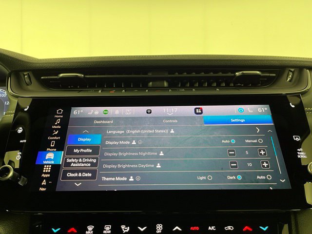 Used 2026 Jeep Grand Cherokee Limited w/ Limited Altitude Package AWD/4WD image 32