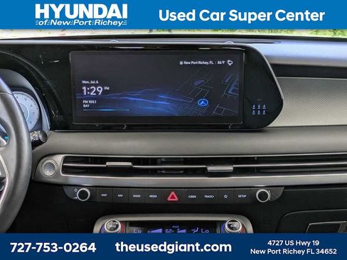 Used 2024 Hyundai Palisade SEL FWD image 24