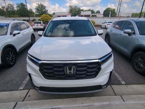 Used 2023 Honda Pilot EX-L image 2