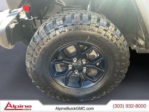 Used 2025 Jeep Wrangler Unlimited Sport AWD/4WD image 14