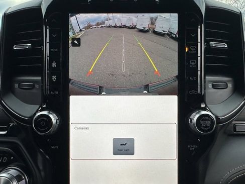 Used 2023 RAM 1500 Limited w/ Body Color Bumper Group image 24