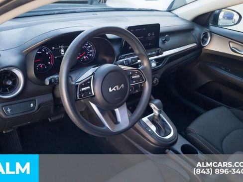 Used 2023 Kia Forte LXS image 15