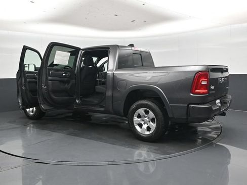 New 2026 RAM 1500 4x4 Crew Cab image 47